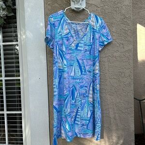 Lilly Pulitzer T-shirt, dress size extra large